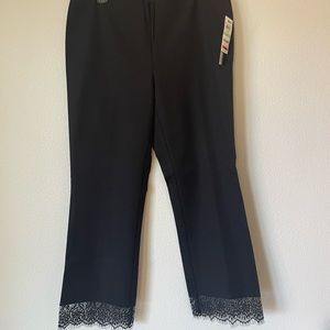 Comfort waist pants with lace details